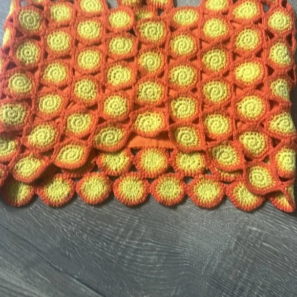 SIMON MILLER Rummie  Crochet Top in Hibiscus. Size M - Picture 11 of 13